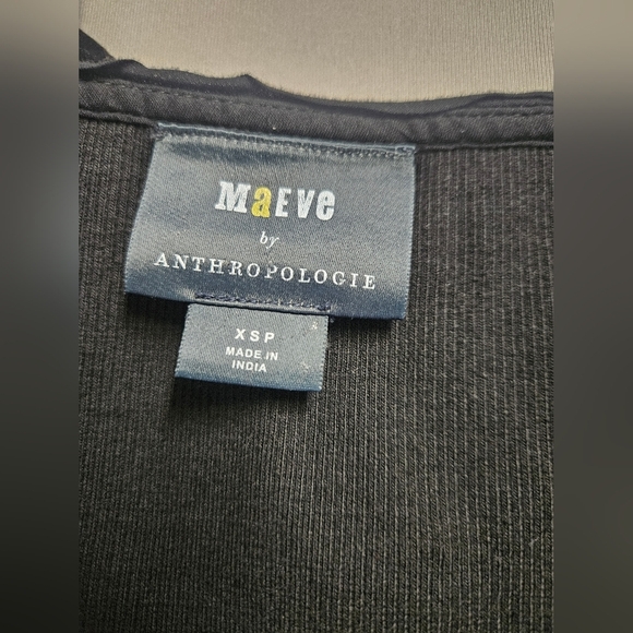 Maeve By Anthropologie -Blouse Women's XS Black ,Ruffled Puff Sleeve - Picture 6 of 6